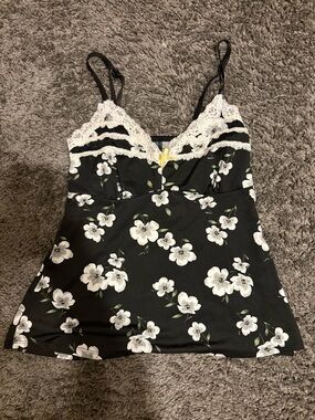 Laura Ashley Black Floral Lace Trim Chemise